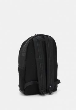 Element Soldes -Element Soldes 135e86d714dd414e9ec3ea4c6f31a615