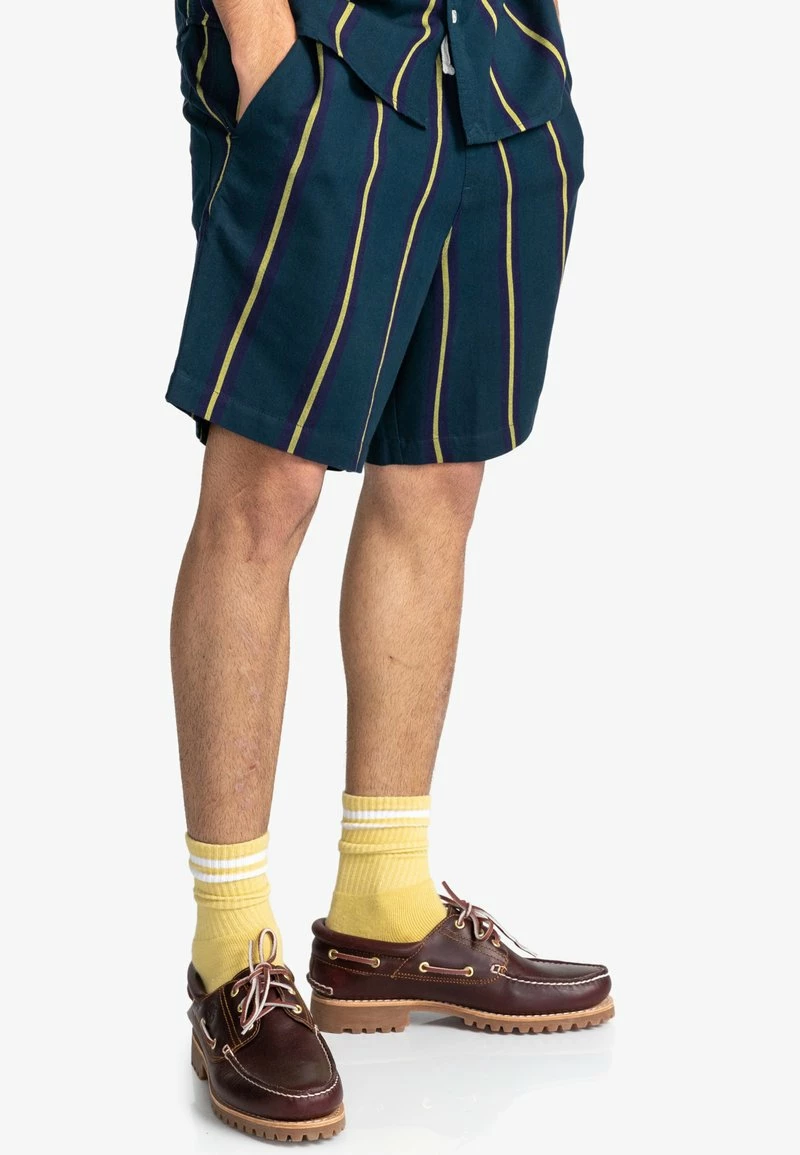 Element Homme DOWNHILL STRIPES Short Reflecting Pond 5 Element Homme DOWNHILL STRIPES Short Reflecting Pond – Image 5