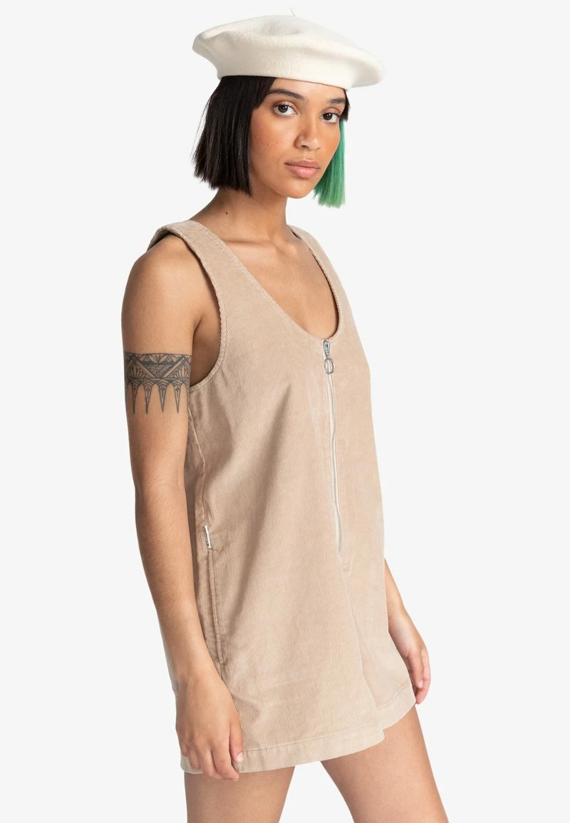 Element Femme PINAFORE Combinaison Oxford Tan 5 Element Femme PINAFORE Combinaison Oxford Tan – Image 5