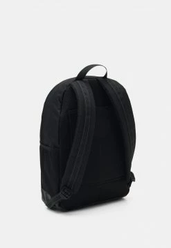 Element Soldes -Element Soldes 663c7a8460784ef3ab66174875caea58