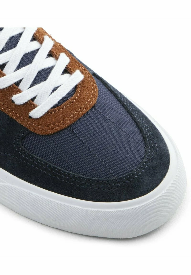 Element Homme Baskets Basses Eclipse Navy 5 Element Homme Baskets Basses Eclipse Navy – Image 5