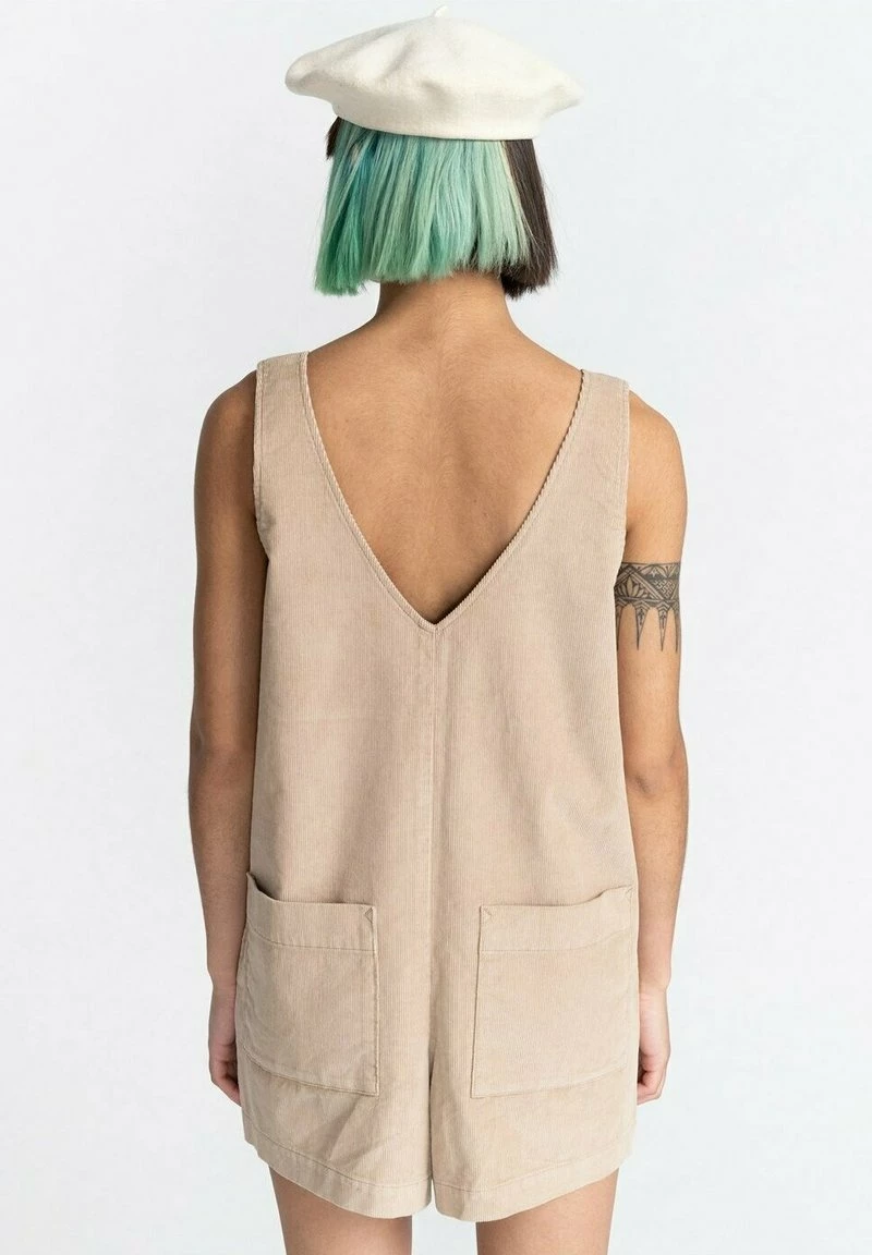 Element Femme PINAFORE Combinaison Oxford Tan 3 Element Femme PINAFORE Combinaison Oxford Tan – Image 3