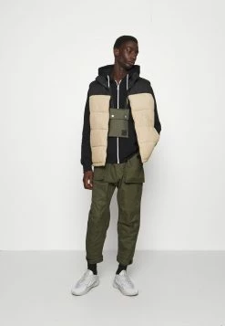 Element Homme CORNELL CLASSIC Sweat à Capuche Zippé Flint Black -Element Soldes ce064cdfc0f24d52b8d5975b89980d6d