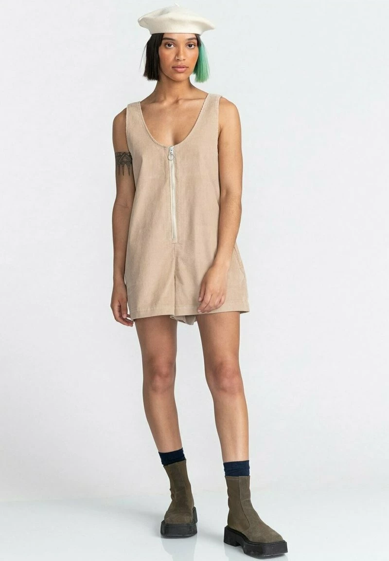 Element Femme PINAFORE Combinaison Oxford Tan 2 Element Femme PINAFORE Combinaison Oxford Tan – Image 2
